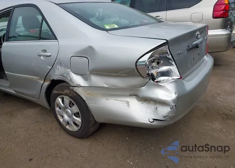 2004 Toyota Camry Le из США, поврежденный, VIN 4T1BE32KX4U882878